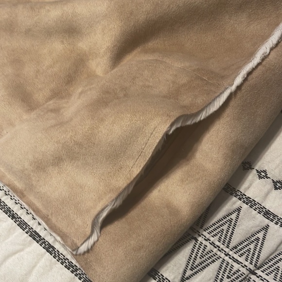 Joseph Ribkoff vest - Picture 2 of 6